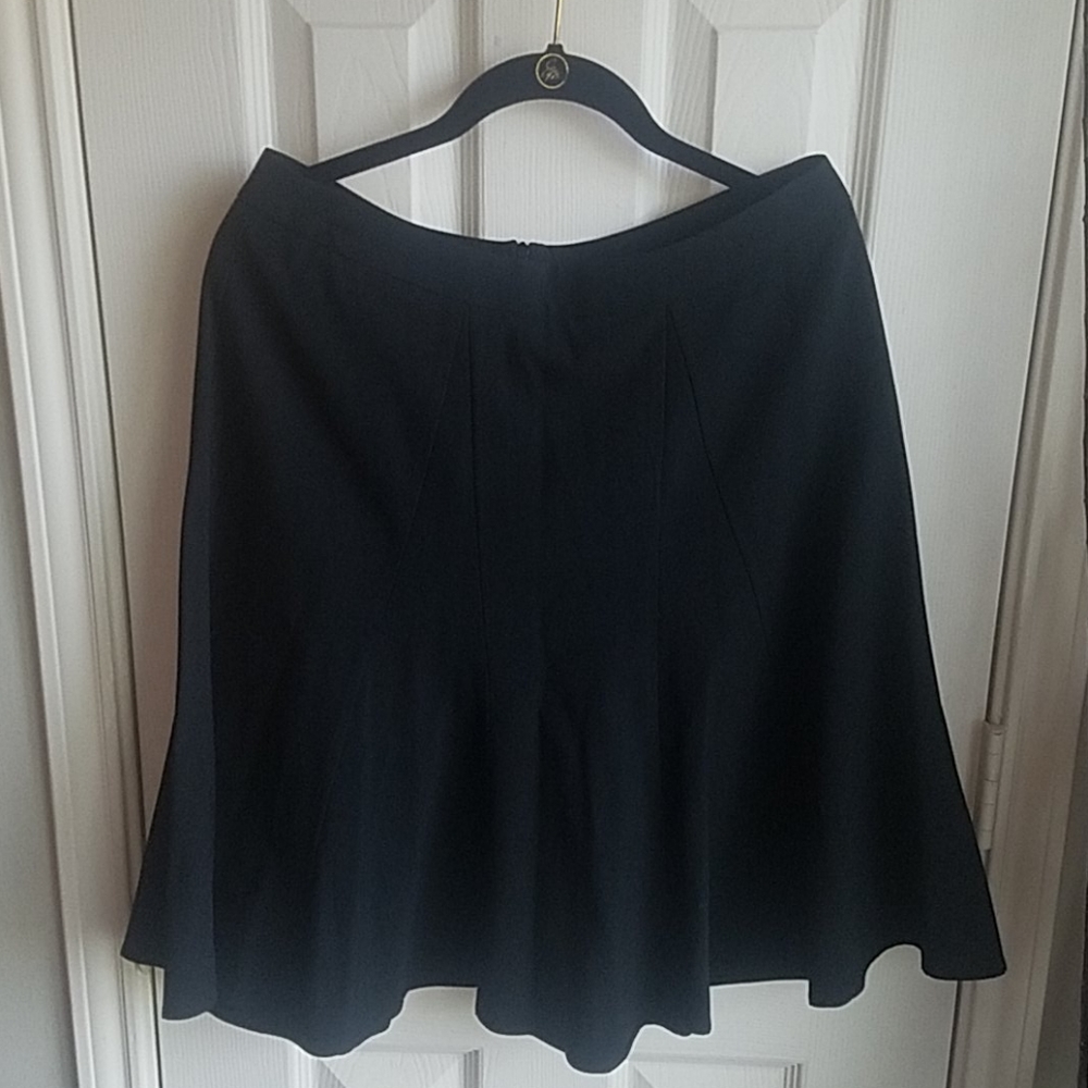 Pleated skirt